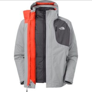 the north face carto triclimate wind proof hooded 3-in-1 coat